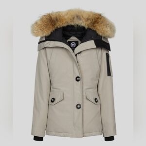 Canada Goose Tan Parka Jacket with Coyote Fur Hood Authentic
